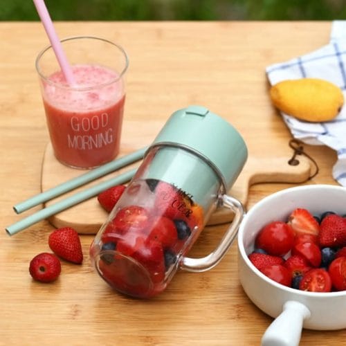 Portable Crusher Juicer Cup 3 Portable Crusher Juicer Cup – USB Rechargeable Mini Blender